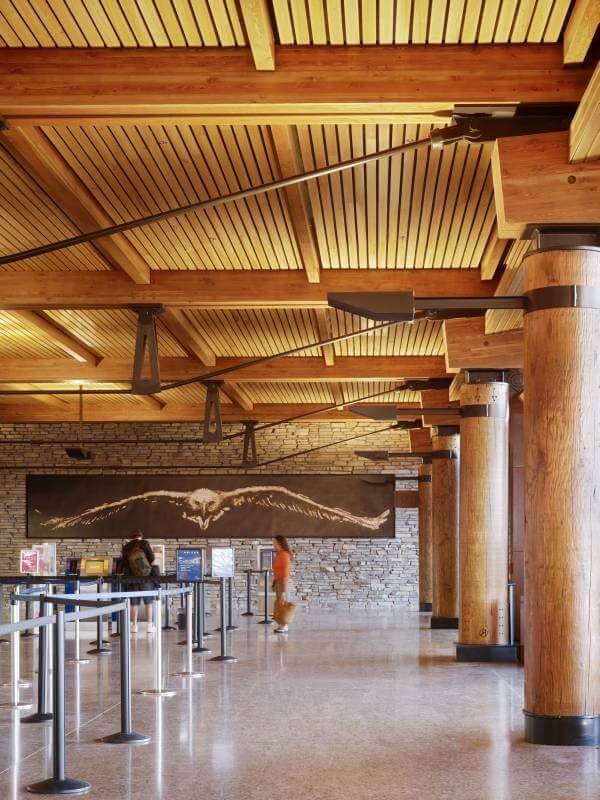 Аэропорт из дерева